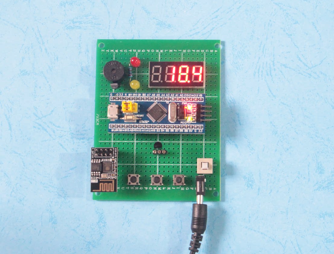 STM32单片机温度报警器设计无线WIFI手机APP电子温度计DIY套件
