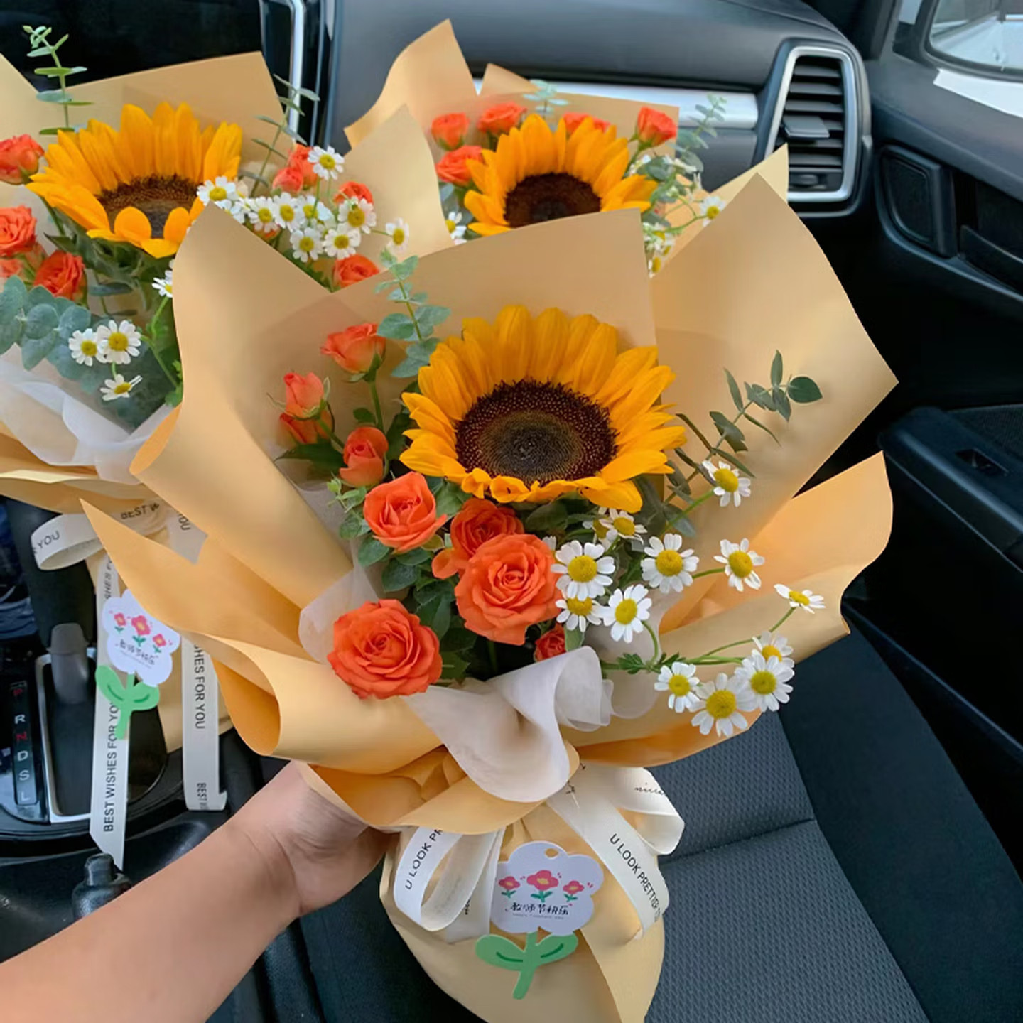 向日葵玫瑰花束生日探望送女友同鲜花速递(同城)