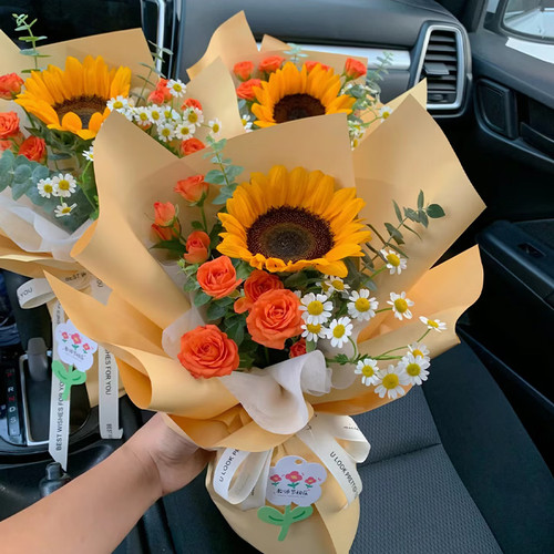 向日葵玫瑰花束生日探望送女友同学老师深圳上海成都郑州鲜花速递