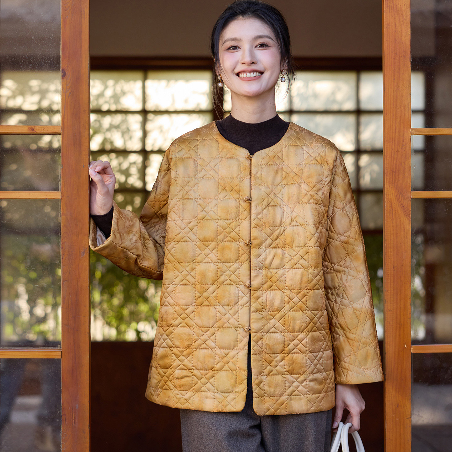 菲伊唐真丝提花冬棉衣女上衣新中式国风文古改良圆领对襟夹棉外套,女装/女士精品,上衣,淘宝优惠券,粉丝福利购,淘宝优惠卷