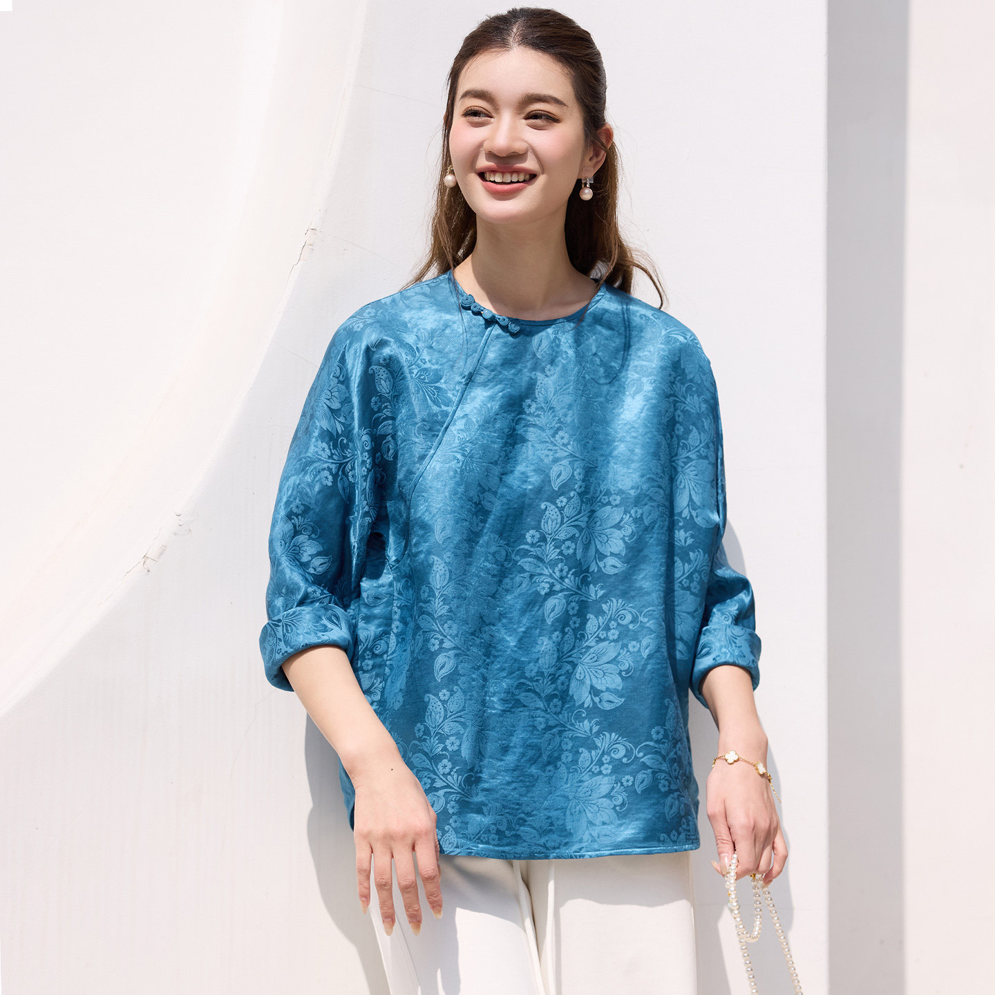 菲伊唐新中式复古改良国风真丝亚麻提花缎盘扣单衣斜襟圆领女上衣