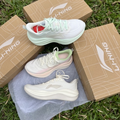 李宁凌波2厚底增高回弹慢跑清爽透气稳定支撑低帮休闲女款跑步鞋