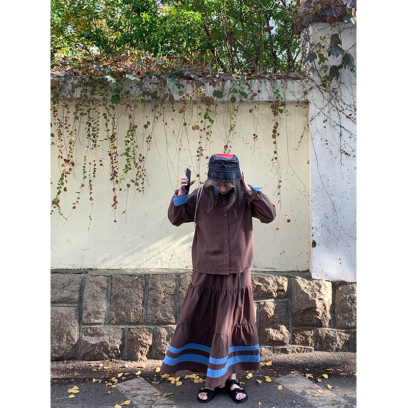 秋冬原创蓝棕夹心蓬蓬裙裤套装