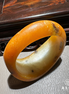 尚泉美玉籽料54圈口黄沁手镯