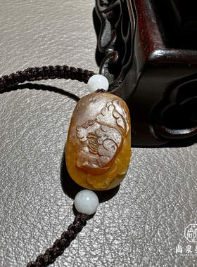 尚泉美玉和田玉籽料牡丹手牌