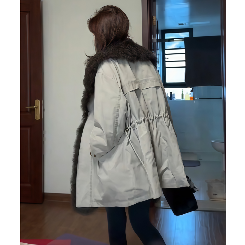 保暖浅灰色大毛领拼接款棉衣女装