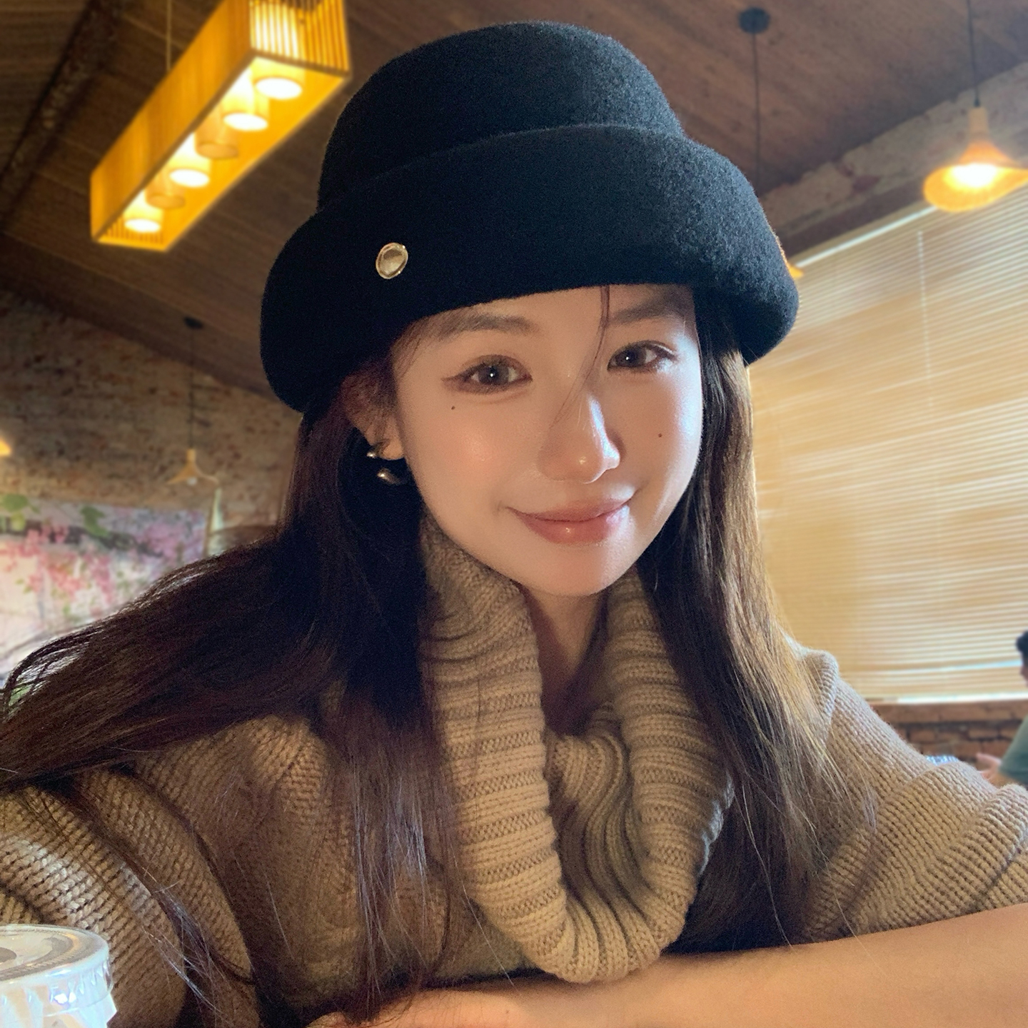 复古羊毛千金礼帽女秋冬法式优雅气质盆帽网红赫本风圆顶渔夫帽子