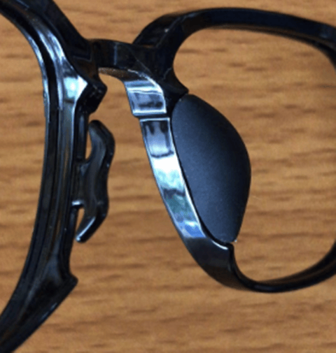 眼镜卡扣硅胶鼻托中间孔