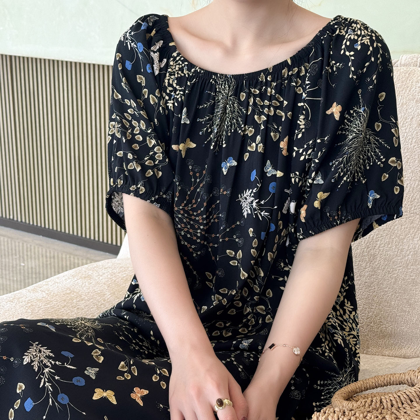春秋季一字领波点棉绸睡裙女式夏季宽松可外穿家居服中长款连衣裙