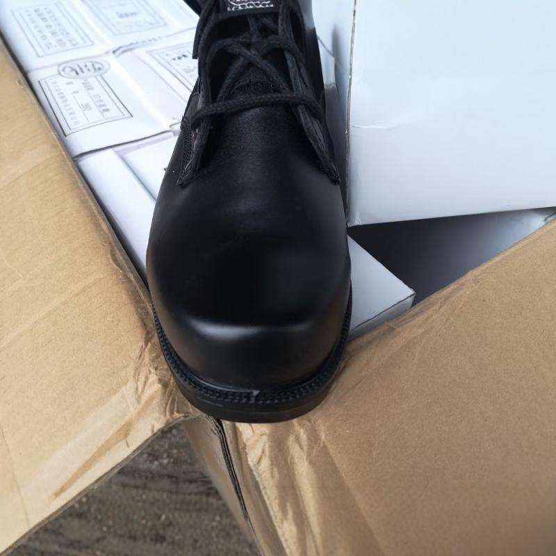 库存皮趟底真皮高腰皮靴 防穿刺皮靴 耐造皮鞋经典品种12年如一日