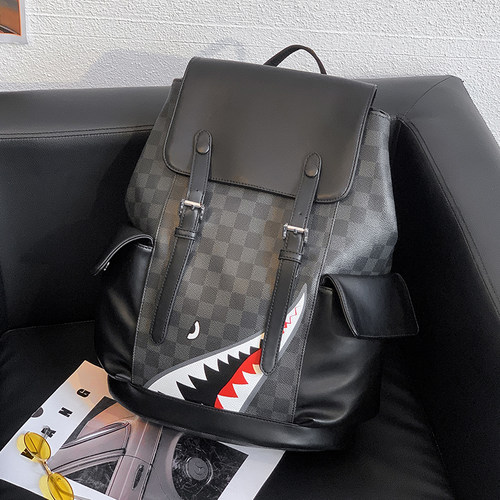 新款皮质大容量潮流格子双肩包