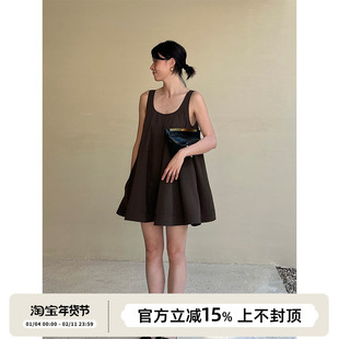 SOTHEA 2025年夏季法式时髦优雅大U领无袖A字伞摆高腰背心连衣裙