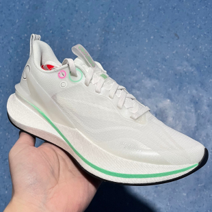 ARPV006 轻便减震体测训练竞速马拉松跑步鞋 李宁赤兔8PRO女鞋 跑鞋
