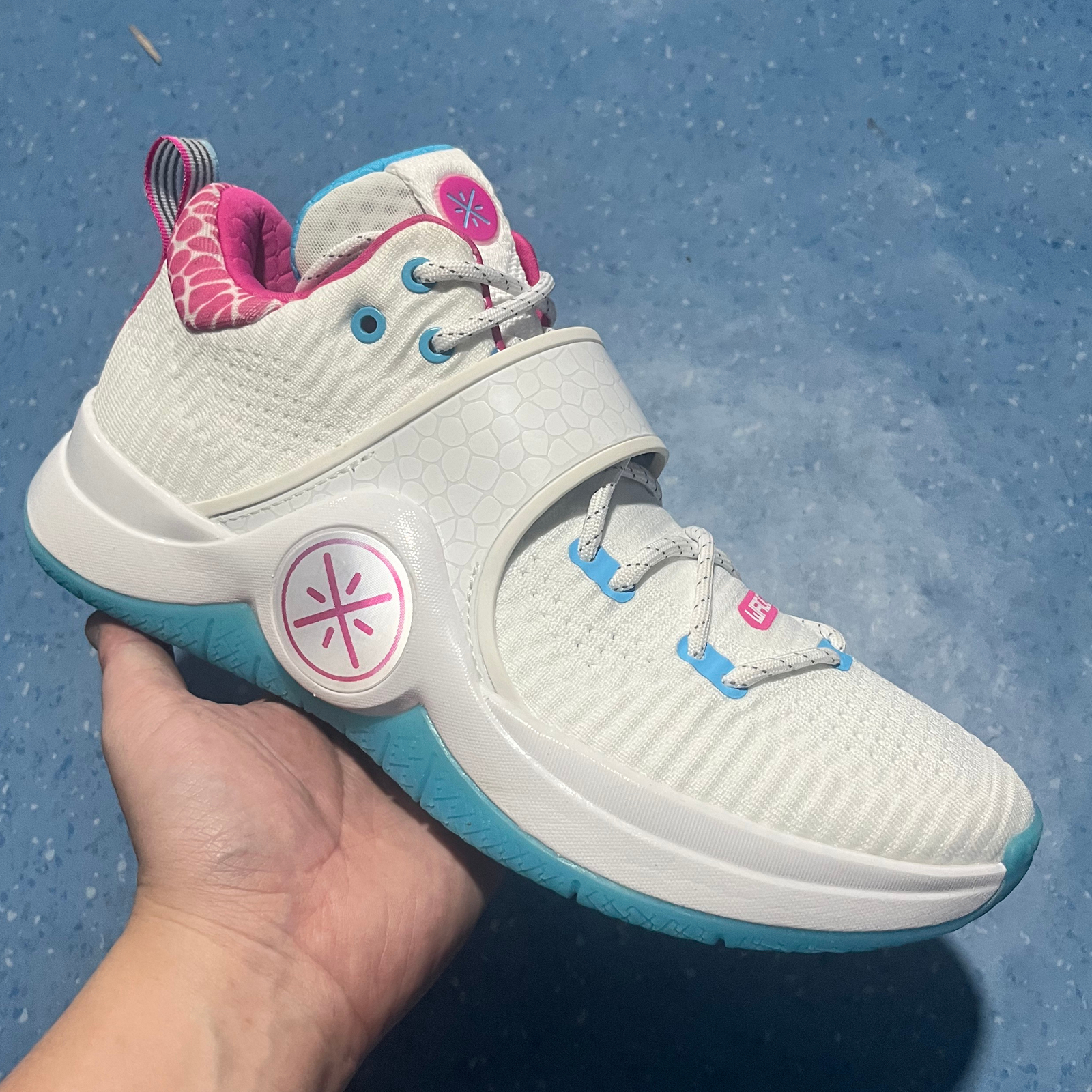 李宁韦德之道6代篮球鞋低帮减震耐磨防滑专业比赛运动鞋ABAT131-2