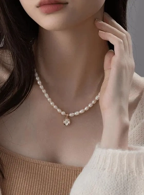 淡水珍珠项链天然配饰女锁骨链简约高级感轻奢小众四叶草颈链饰品