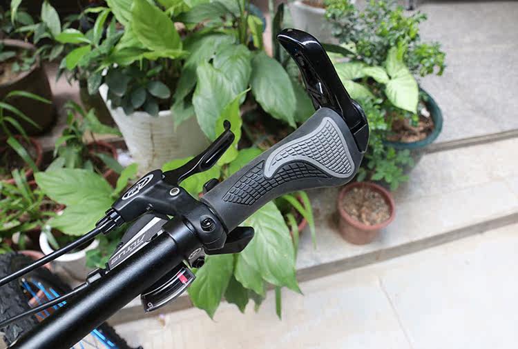 Poignées de vélo - Ref 2343098 Image 4