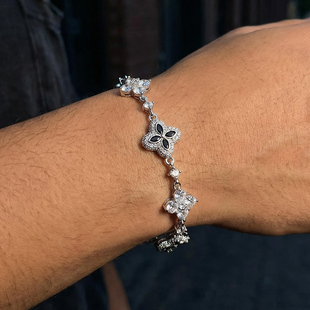 超闪四叶草锆石手链幸运草男女轻奢小众精致情侣百搭潮手饰可调节