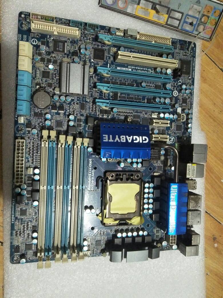 技嘉 ga-x58a-ud3r 主板支持1366针 ddr3 功能正常 现货 原装拆机