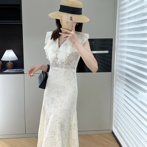 熊宝家 Z雅高定系列立体绣花荷叶边连衣裙+娃娃领蕾丝裙+蕾丝