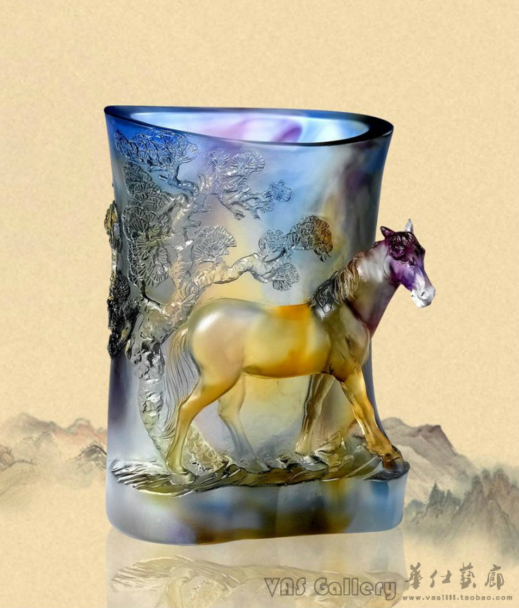 马到成功桃李芬芳天道酬勤笔筒