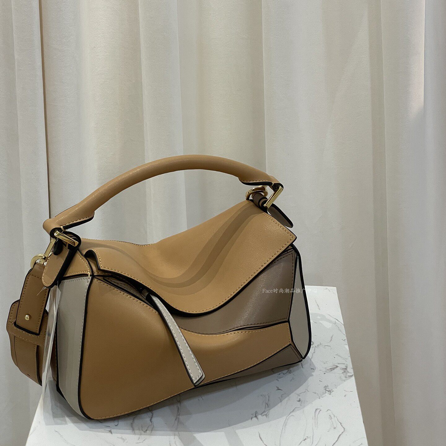 头层牛皮迷你号小号手提单肩斜挎盒子几何包