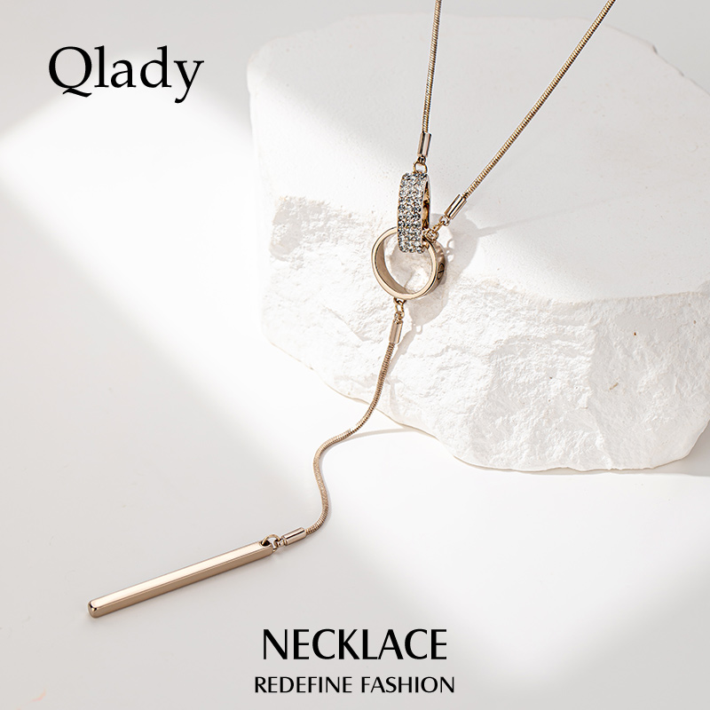 吊坠毛衣链项链女款2025新款首饰高级感轻奢小众配饰女秋冬饰品