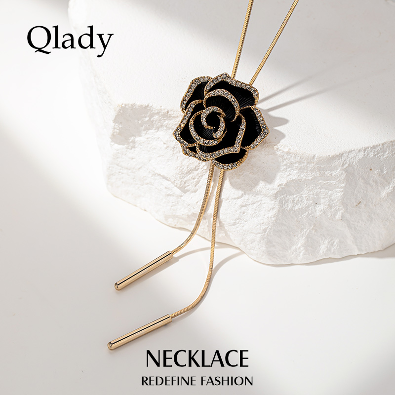 山茶花长款毛衣链女款2024新款