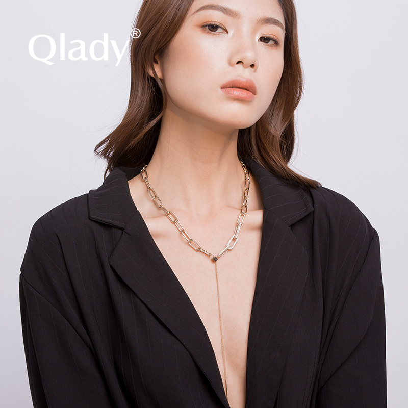 时尚流苏毛衣链短款项链女款2025新款潮轻奢小众高端装饰配饰挂件