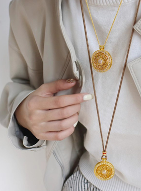 新中式轻奢锆石可旋转罗盘毛衣链复古精致时尚百搭长款吊坠项链