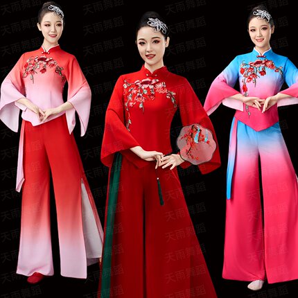 秧歌服女新款套装扇子舞蹈演出服腰鼓广场舞服装民族表演跳舞衣服