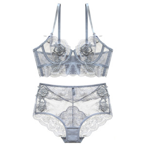 大胸显小内衣超薄文胸法式性感蕾丝大码无海绵透明薄款聚拢胸罩