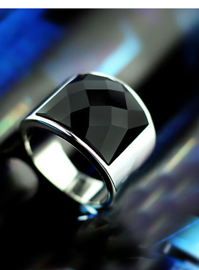 男士钛钢韩版霸气戒指不褪色时尚