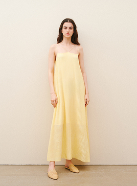 CUISUYUN夏鹅黄色真丝压褶工艺交叉吊带连衣裙长裙