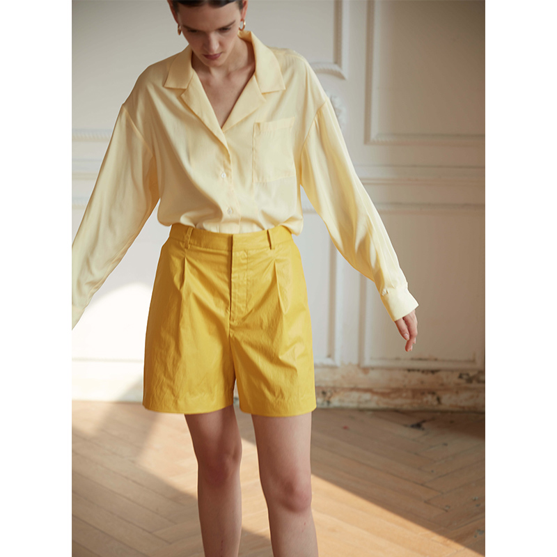CUISUYUN独立设计师明黄色涂层面料短裤百搭套装