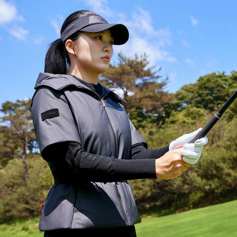 Titleist 韩国正品代购高尔夫球服2026新款女士短袖连帽羽绒服