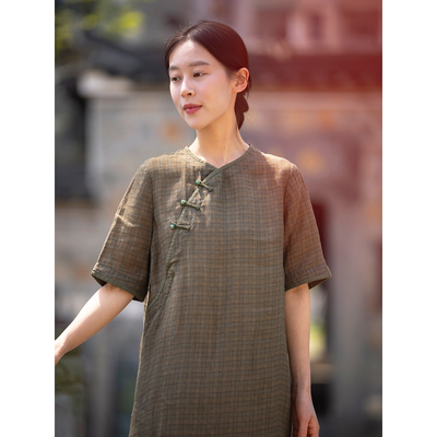 汀素中长款苎麻连衣裙复古绿色