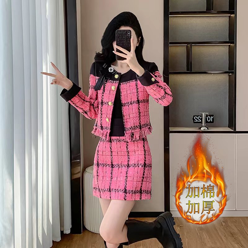 高端时尚气质轻奢设计感小个子际女神范撞色小香风炸街两件套，女装套装/套裙，衣嘉衣服饰