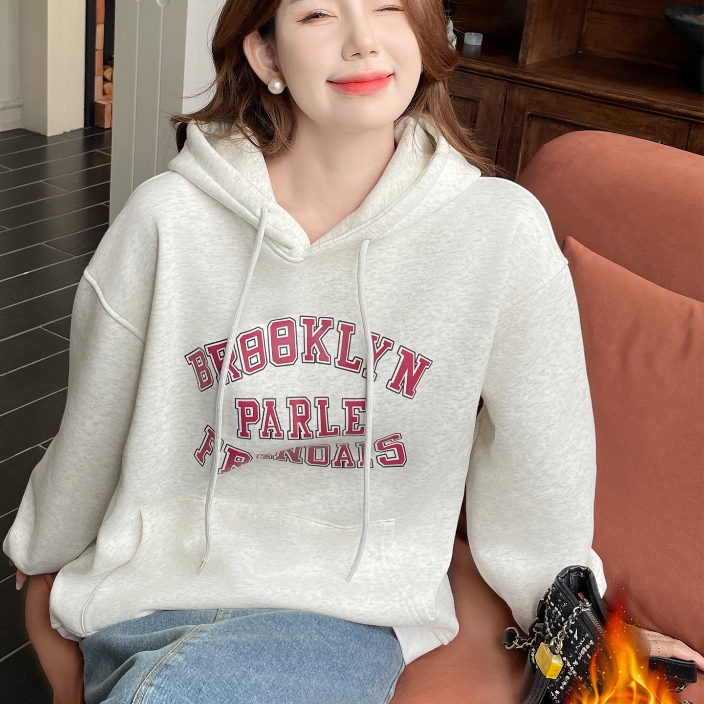 加绒加厚美式灰色连帽卫衣秋冬小个子百搭休闲上衣外套，女装卫衣/绒衫，衣嘉衣服饰