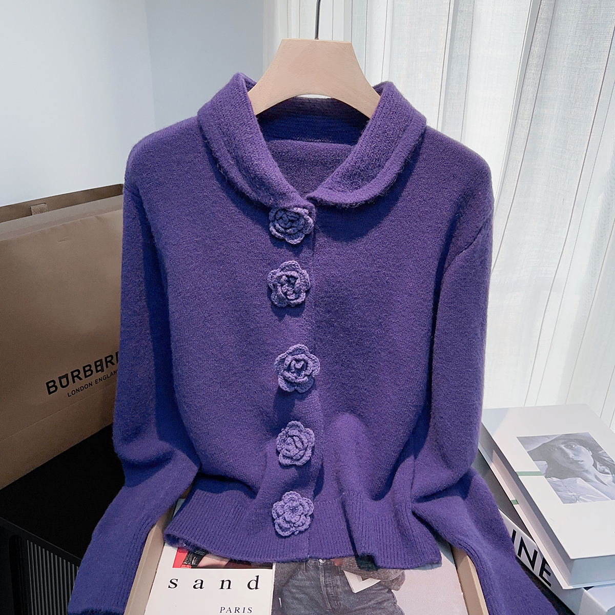 新年红小香风立体花朵毛衣秋冬新款百搭小众针织开衫漂亮上衣，女装针织衫/毛衣，衣嘉衣服饰