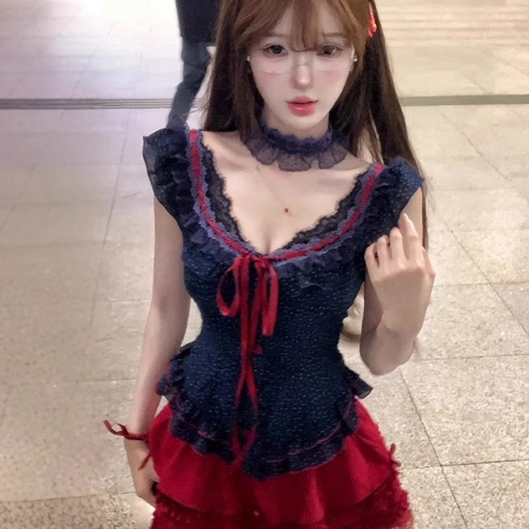 夏季修身显瘦纯欲甜美小众设计高级感飞飞袖上衣半身裙两件套装女