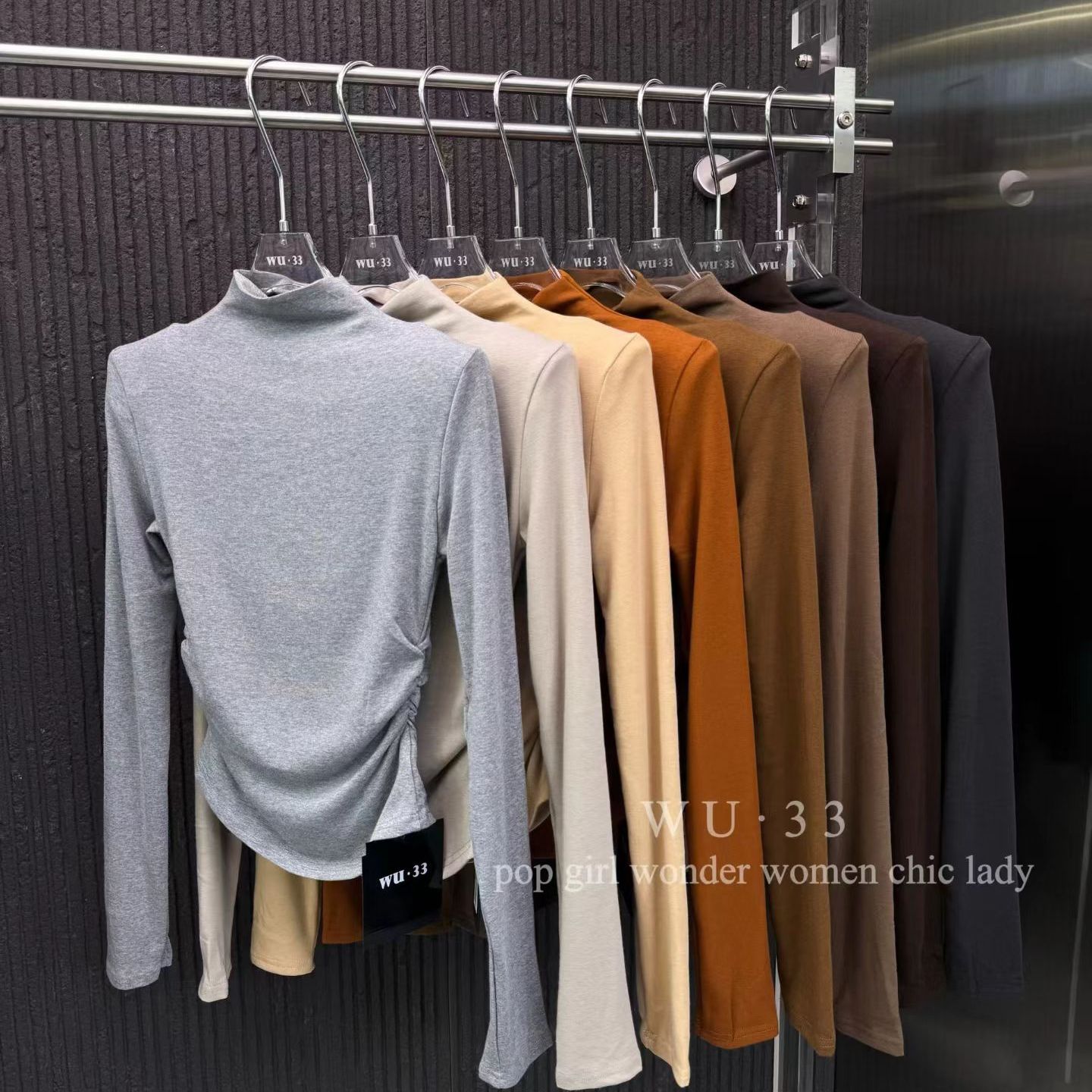 WU33秋季新款韩版气质半高领长袖打底衫皱褶掐腰修身显瘦百搭上衣