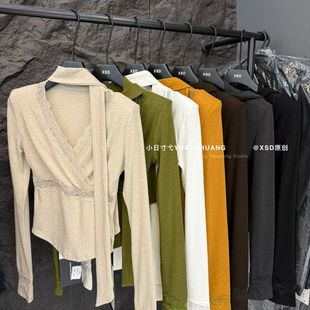 加绒打底衫 拼接蕾丝花边修身 垫肩上衣 飘带V领长袖 小时代2025新款