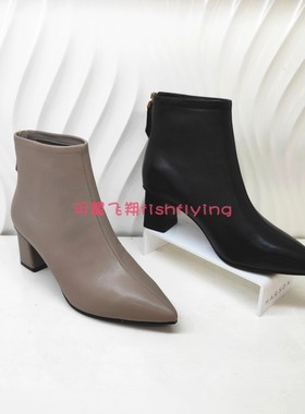 卡迪娜专柜正品粗方跟尖头灰白色后拉链简约女短筒单皮靴KA11533