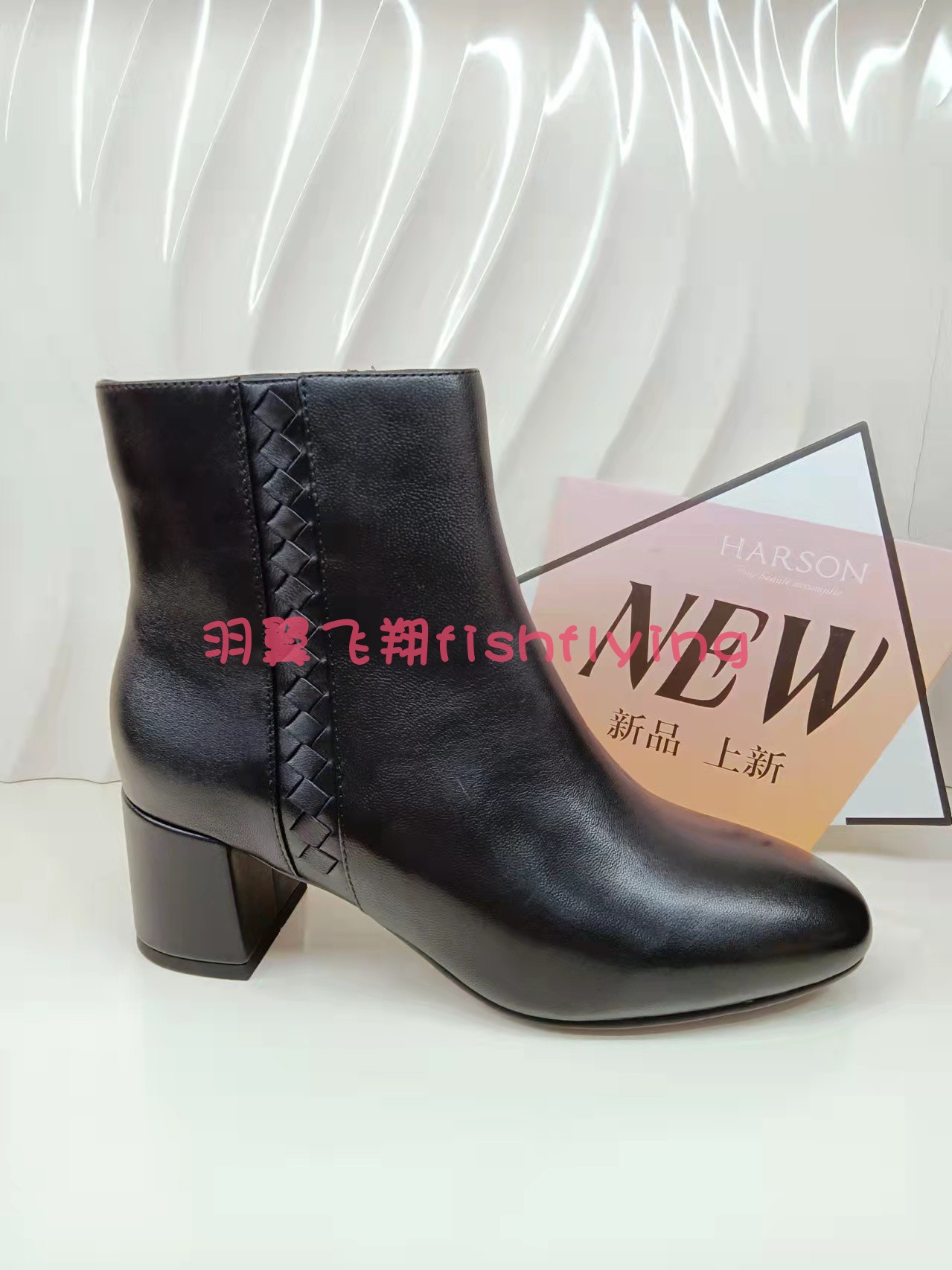 卡迪娜女鞋20冬季新款圆头粗中跟侧拉链通勤米白色女短靴kla93508