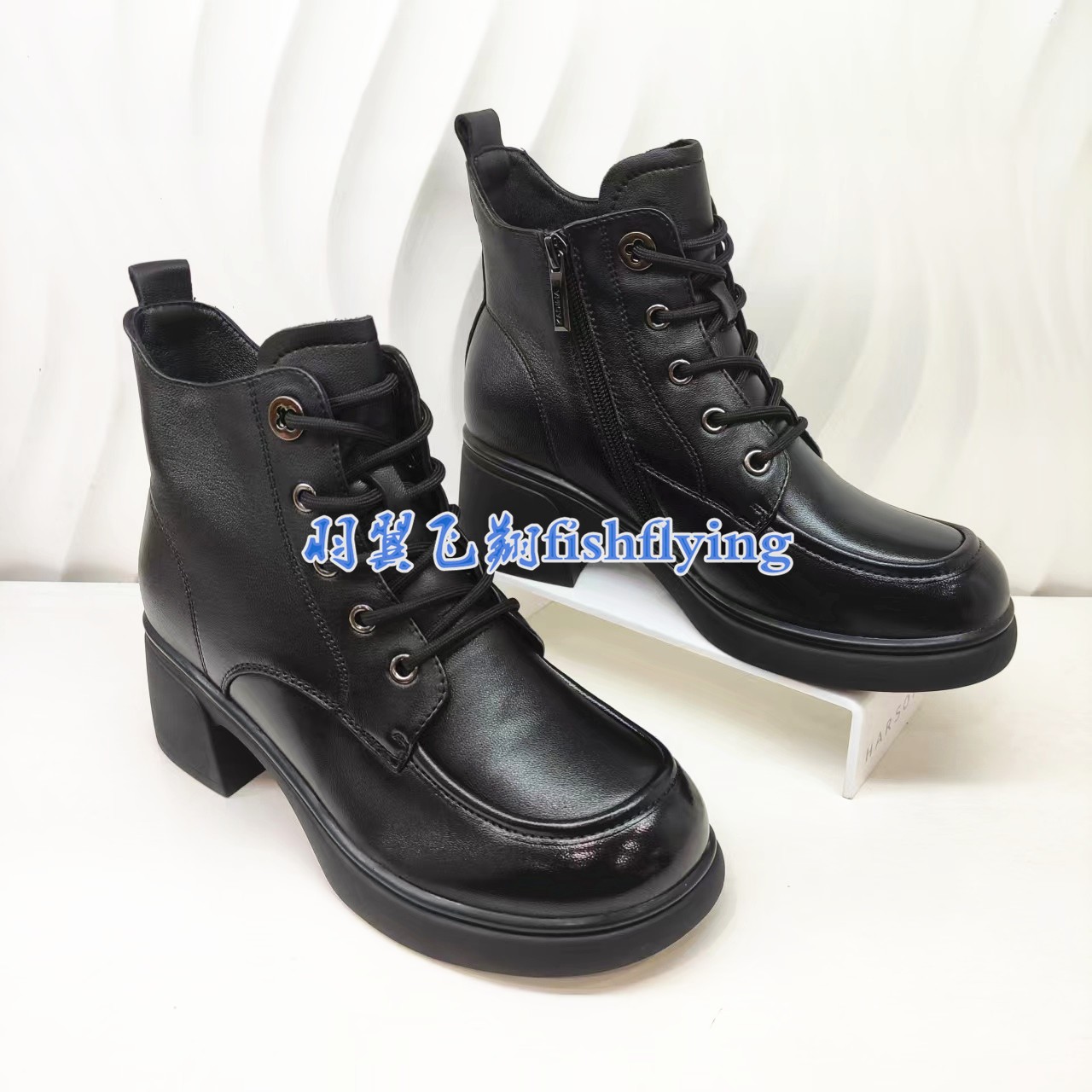 KA257505卡迪娜专柜正品2025冬新款厚底系带真皮休闲马丁靴女短靴