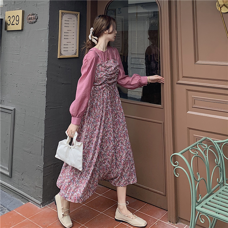 Real price - spring and summer Vintage garden floral dress with bubble sleeves and two fake fairy dresses