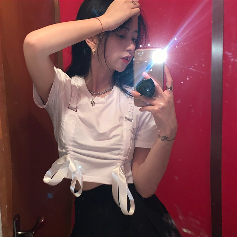 Design sense of real shooting and real price small group with Korean version loose small short base coat