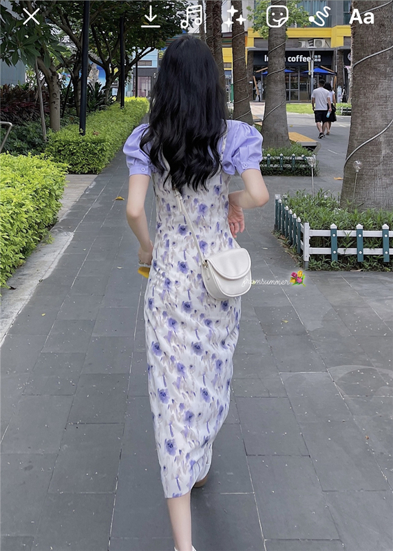 Real price ~ temperament bubble sleeve bottomed shirt + smart split sweet floral suspender skirt suit