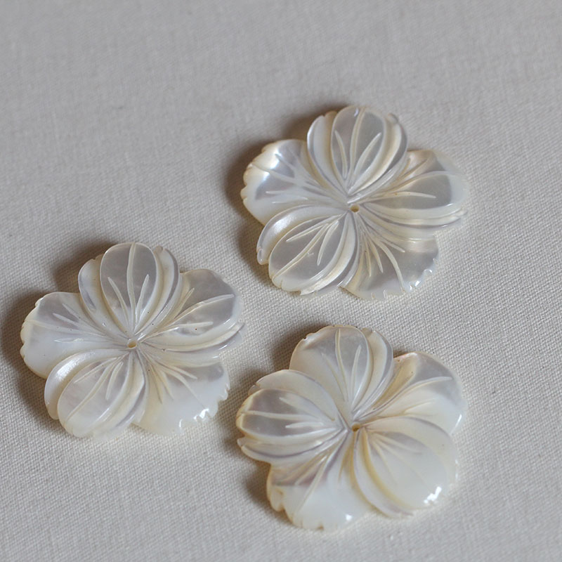 天然碟贝花贝壳雕刻精工