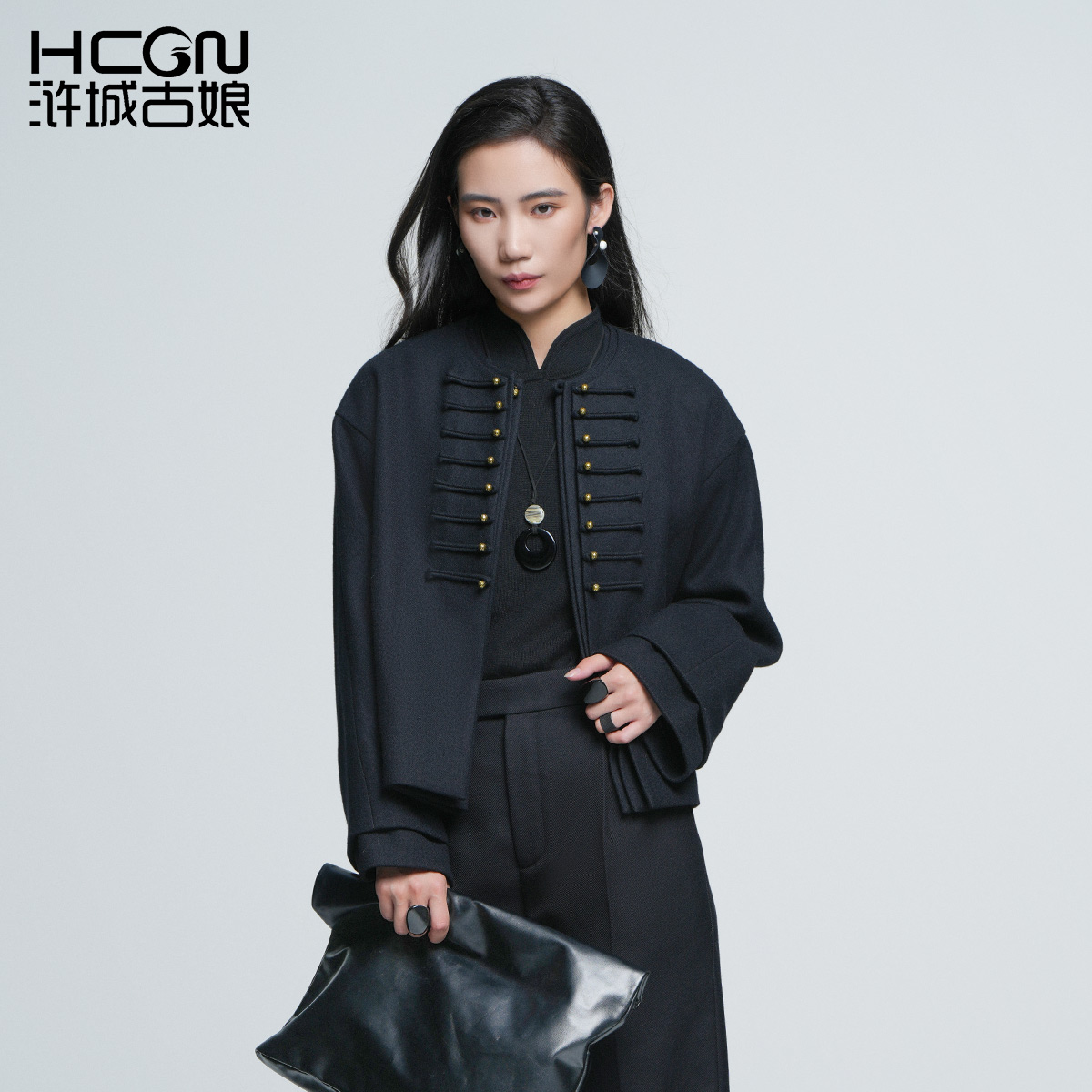 中国风绵羊毛短款简约时尚气质女宽松显瘦新款长袖圆领小个子套装